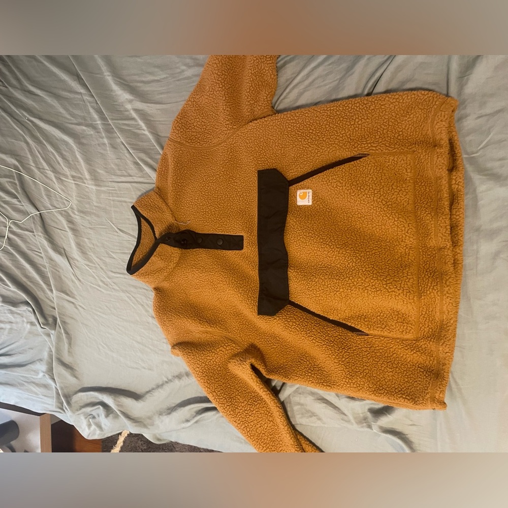 Like new carhartt pull over